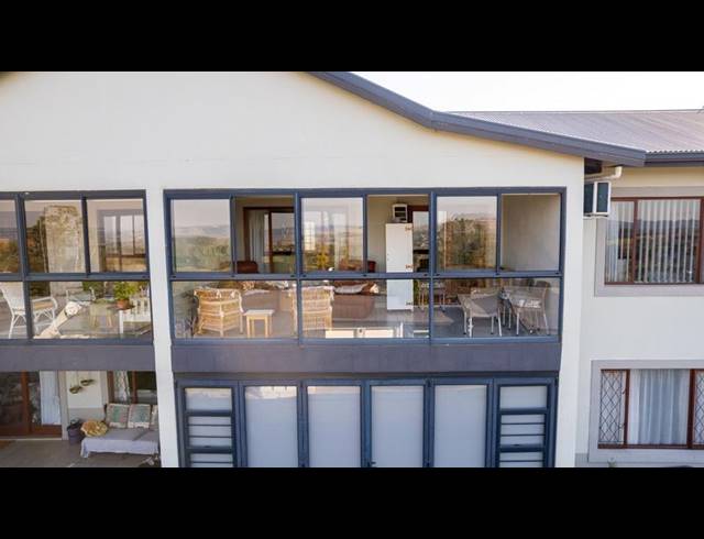2 BEDROOM APARTMENT FOR SALE IN HOWICK NORTH